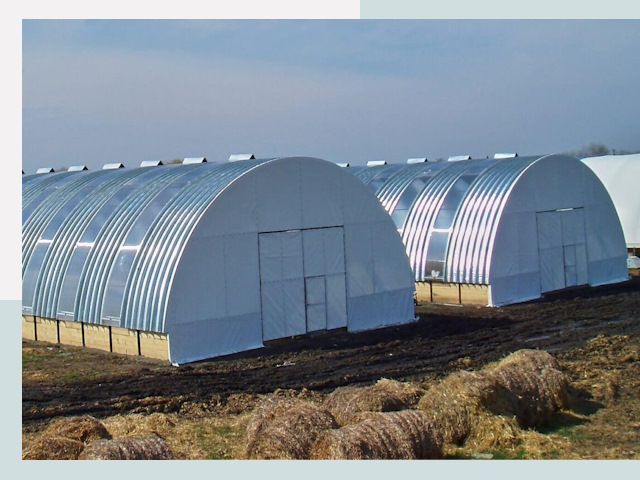 Сельскохозяйственные здания в Мегионе