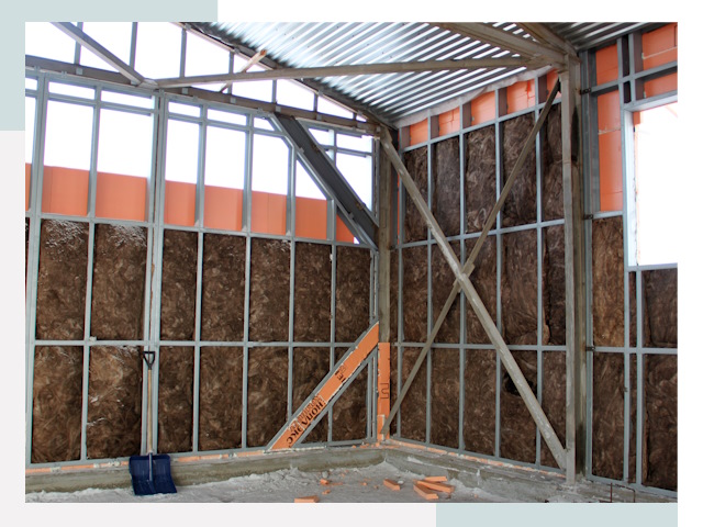 Утепленные ангары в Мегионе